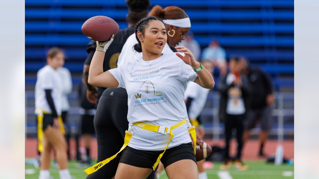 Chargers & LA Bowl Host Girls' Flag Football Event at SoFi Stadium