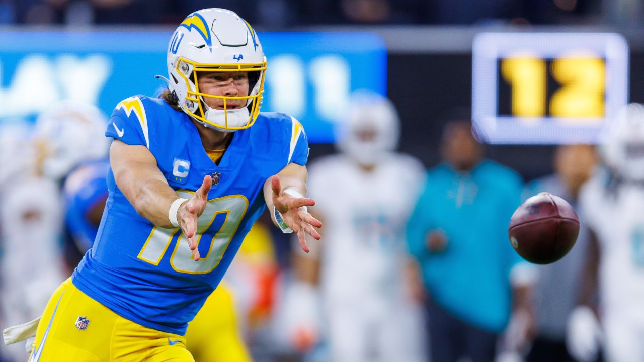 Chargers News: Daily Links 6/1/22, Which is stronger: Offense or defense? -  Bolts From The Blue