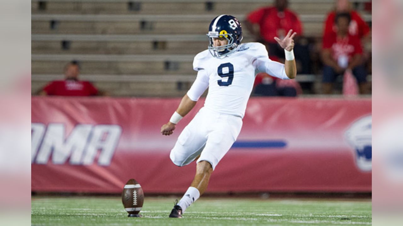 Former Georgia Southern kicker Koo signs contract extension with