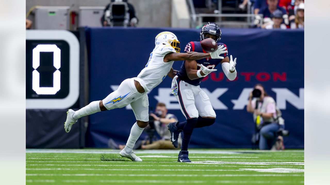 Instant replay tent at an NFL football game between the Houston Texans and  the San Diego Chargers Sunday, Nov. 7, 2010 in Houston. (AP Photo/Dave  Einsel Stock Photo - Alamy