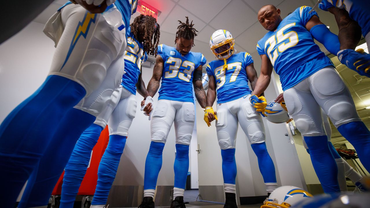 Los Angeles Chargers Rank 11th in ESPN's Pre-Season Power Index - Bolts  From The Blue