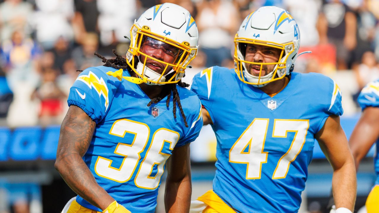 All hail the NFL's coolest jersey: Chargers embrace powder blues - ESPN