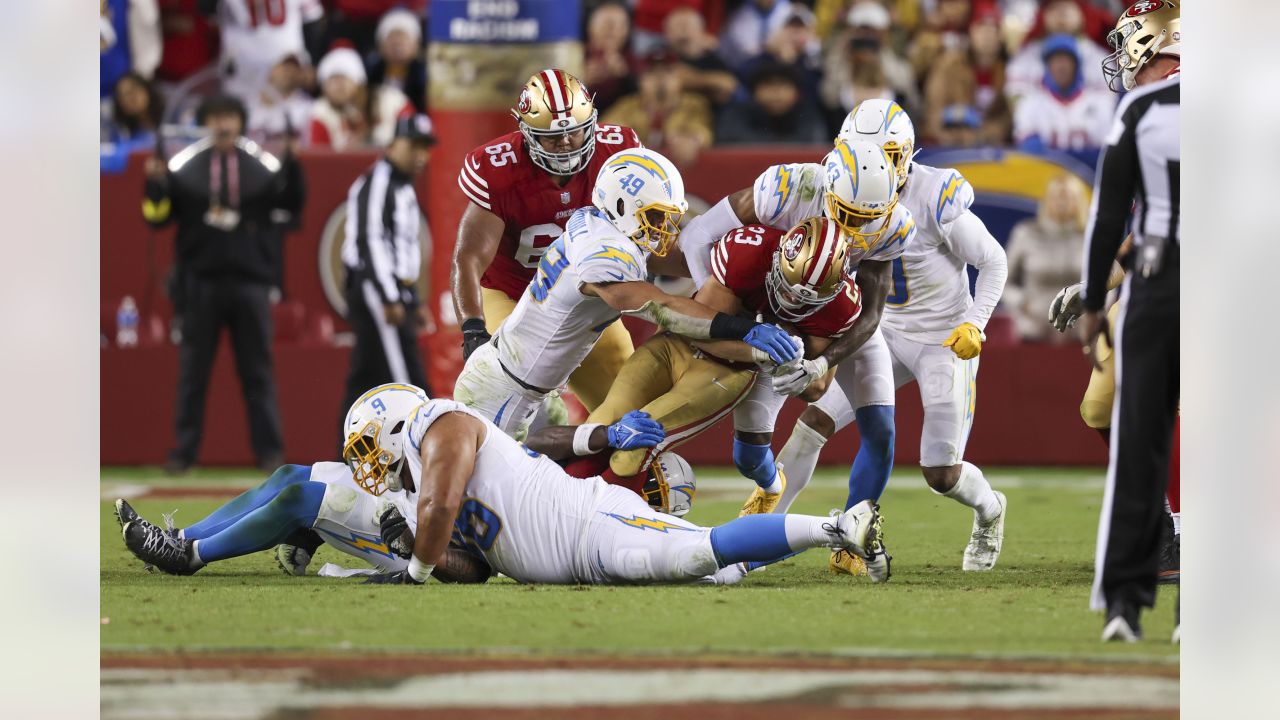 Photo: SAN FRANCISCO 49ERS VS SAN DIEGO CHARGERS - SXP2006101524 