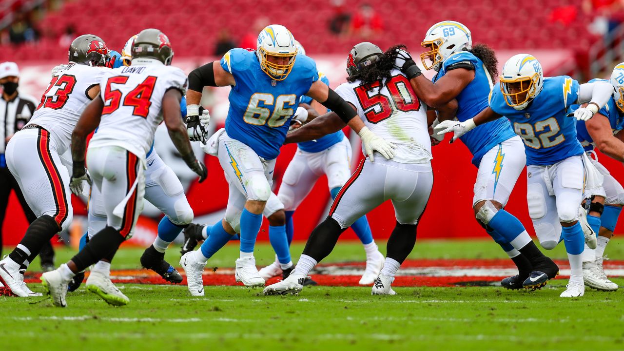 Chargers Fall to Rallying Bucs 38-31 in Third Straight Loss