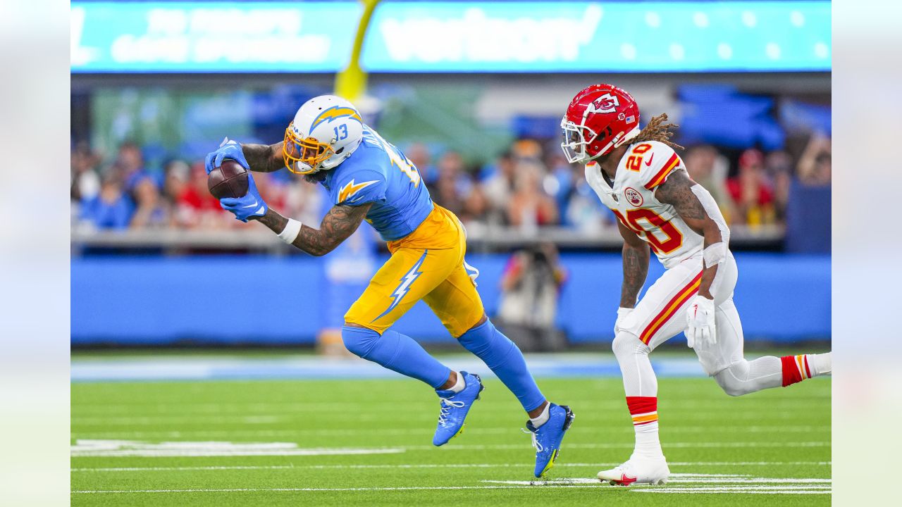 KC Chiefs NFL snap counts vs. Los Angeles Chargers in Week 2