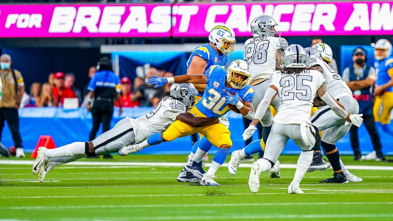 Snap Counts: Los Angeles Chargers vs. Las Vegas Raiders