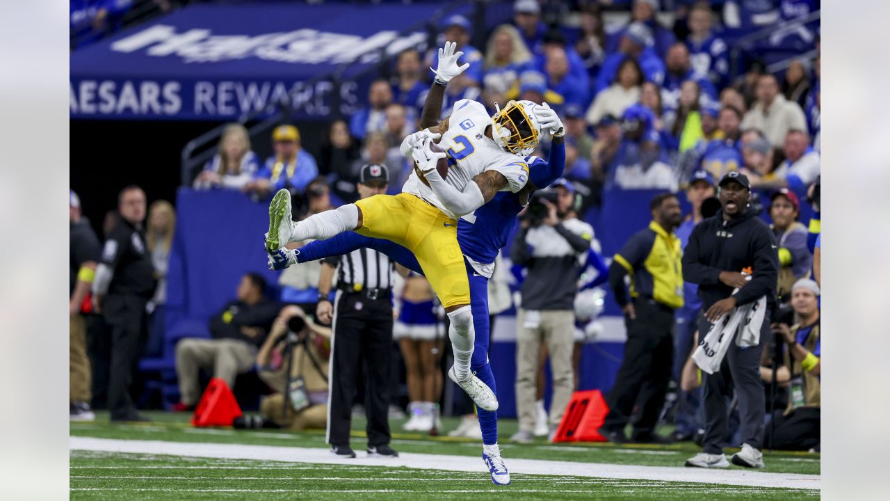 Indianapolis Colts vs. Los Angeles Chargers - Lucas Oil Stadium