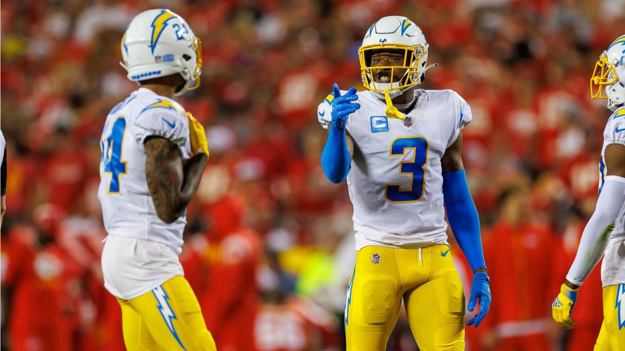 Chargers News: S James, EDGE Mack named 2022 Pro Bowl starters - Bolts From  The Blue