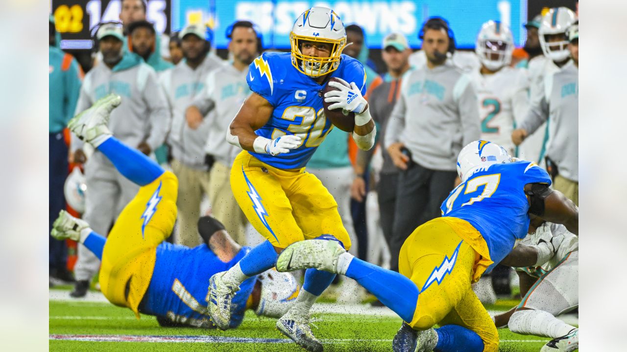 Chargers 2023 Schedule: Bolts open as 2.5-point favorites vs Dolphins -  Bolts From The Blue