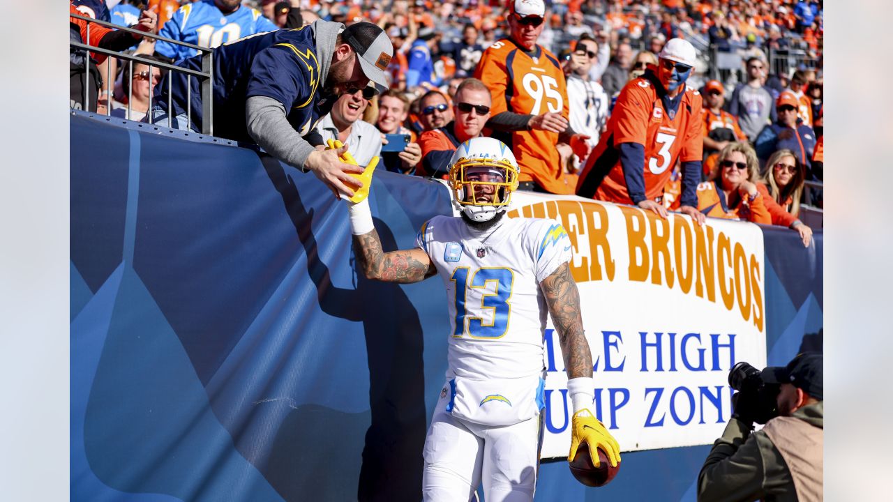 Denver mascot Miles during the Denver Broncos v the Los Angeles Chargers of  an NFL football game Sunday, January 8, 2023, in Denver. (AP Photo/Bart  Young Stock Photo - Alamy