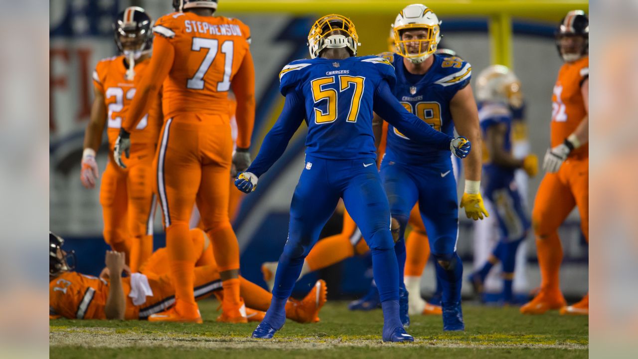 Color Rush: Chargers 21, Broncos 13, Sports