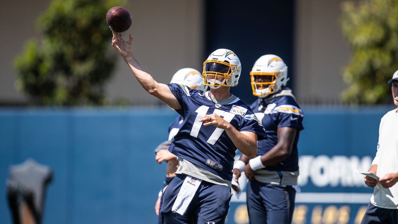 Chargers' New Defensive Coordinator Shares His Own Philip Rivers Story