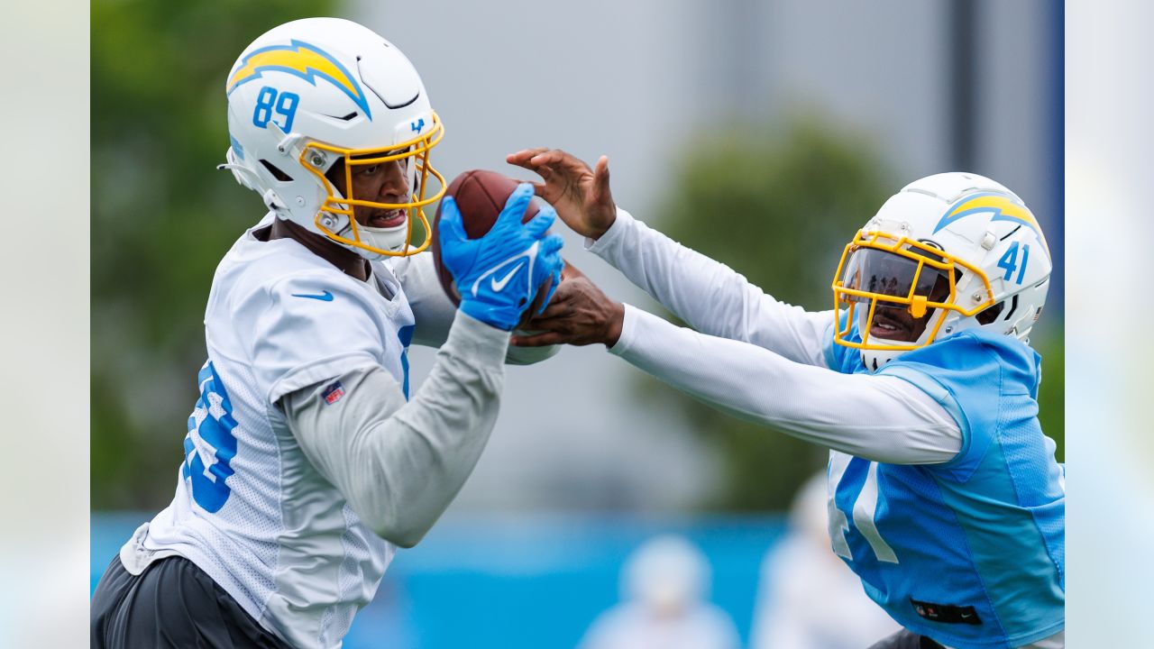 Chargers Star Defensive Duo Among The Top of NFL Pass-Rush Combos - Sports  Illustrated Los Angeles Chargers News, Analysis and More