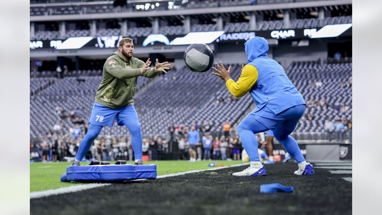 Week 13 Final Score: Chargers 20 - Raiders 27. Chargers now 6-6 - Bolts  From The Blue