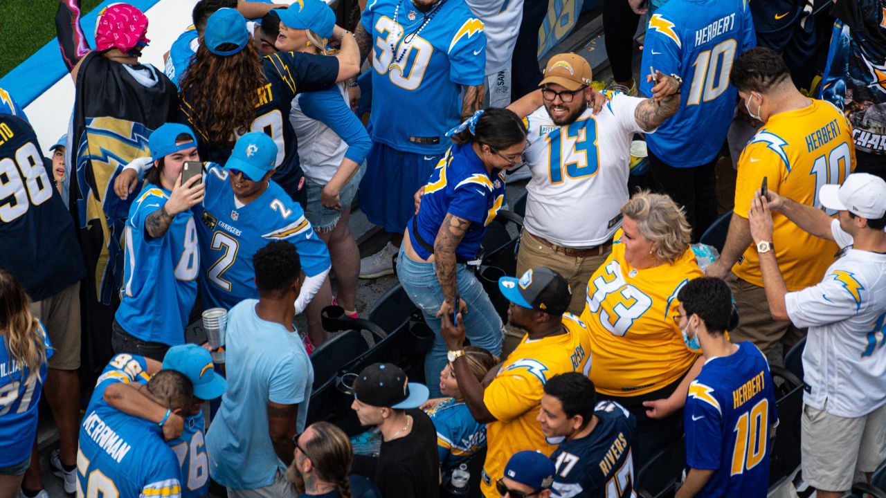 Los Angeles Chargers on X: btfu see ya there, bolt fam →    / X