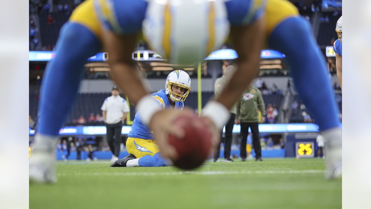 Chargers Game Recap: Chiefs' early blitzkrieg too much for Bolts in the end  - Bolts From The Blue