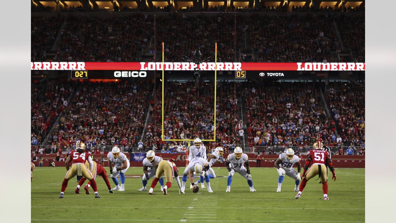 Photo: San Francisco 49ers vs Los Angeles Chargers - SXP2022111316