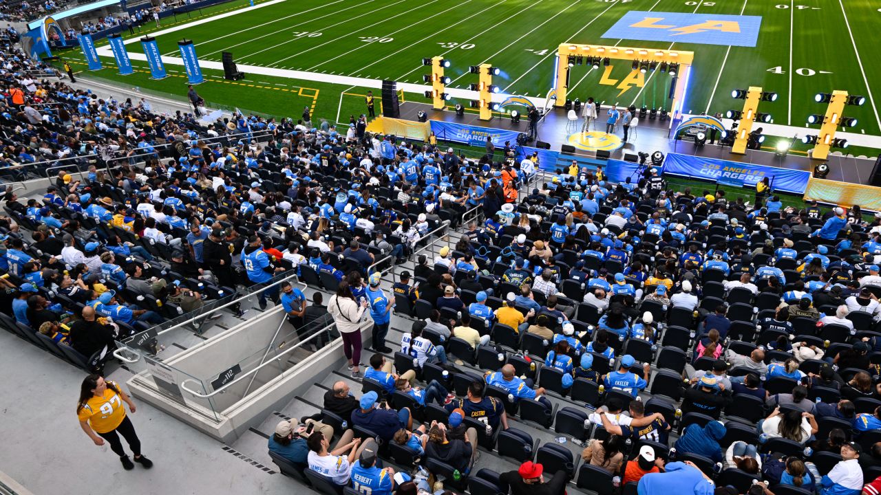 Bolts Business Highlights: Chargers Draftfest and Open House with Special  Guest Snoop Dogg