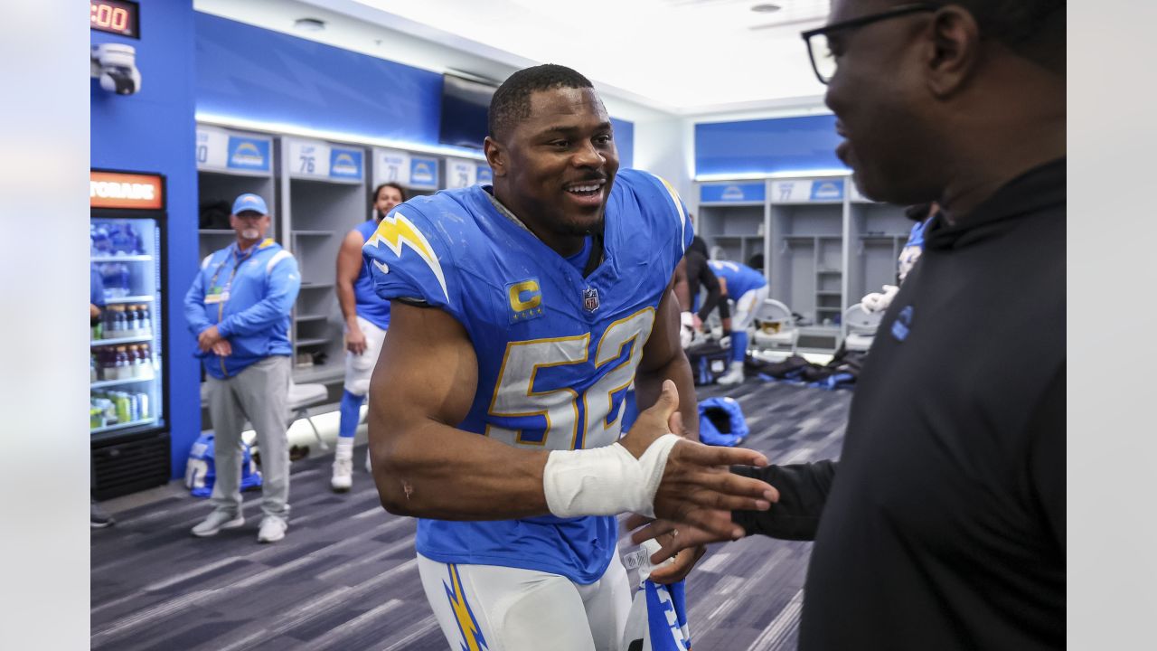 Maxx Crosby sportsmanship appreciation post (he checked on Herbert after  Tillery's dirty hit) : r/Chargers