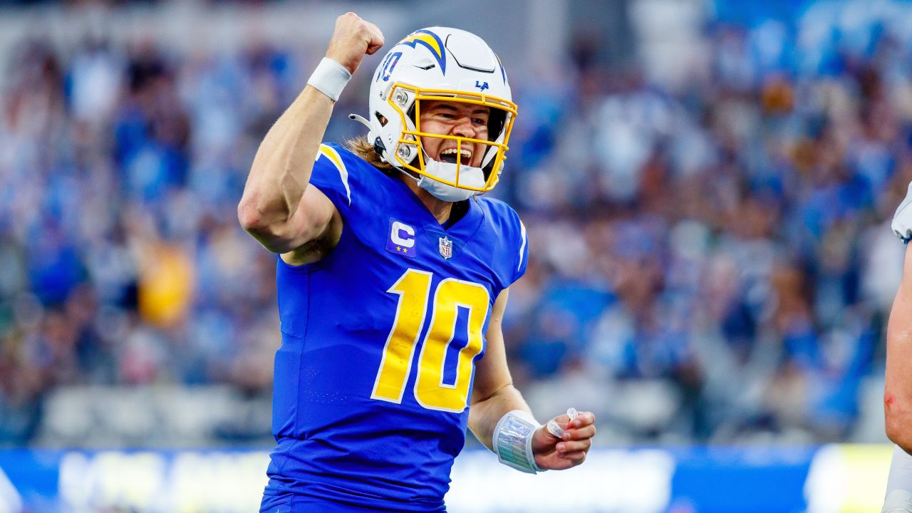 Trends International Nfl Los Angeles Chargers - Justin Herbert 22