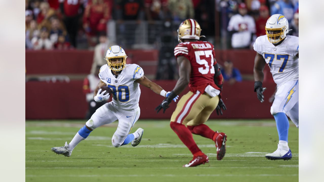 Los Angeles Chargers tight end Tre' McKitty (88) before an NFL football  game against the San Francisco 49ers in Santa Clara, Calif., Sunday, Nov.  13, 2022. (AP Photo/Jed Jacobsohn Stock Photo - Alamy