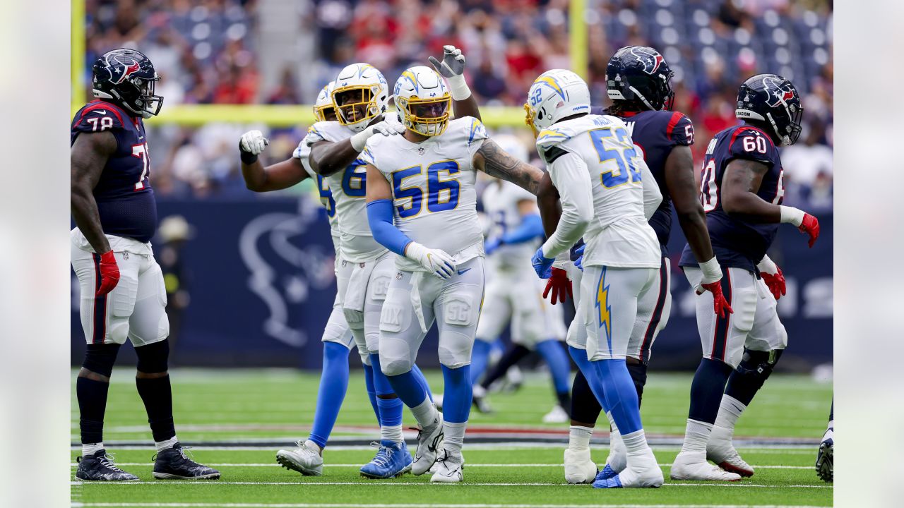 Houston, TX, USA. 26th Dec, 2021. Los Angeles Chargers cornerback Davontae  Harris (28) prior to an NFL football game between the Los Angeles Chargers  and the Houston Texans at NRG Stadium in