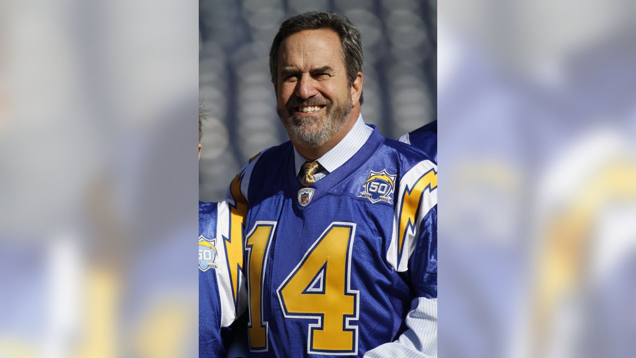 fouts chargers jersey