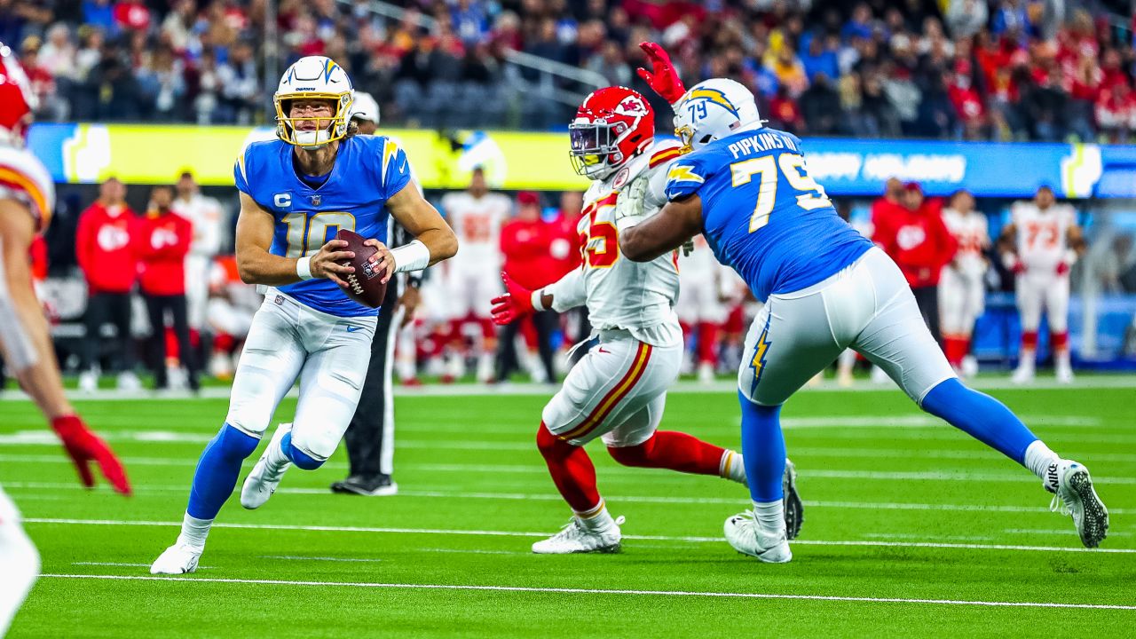 Los Angeles Chargers @ Chiefs: Week 2 snap counts - Bolts From The