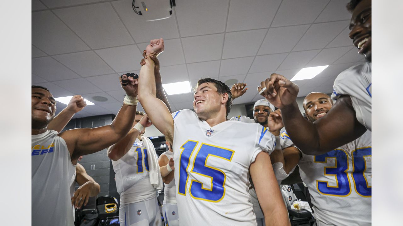 Photos: Bolts Celebrate Win in Atlanta