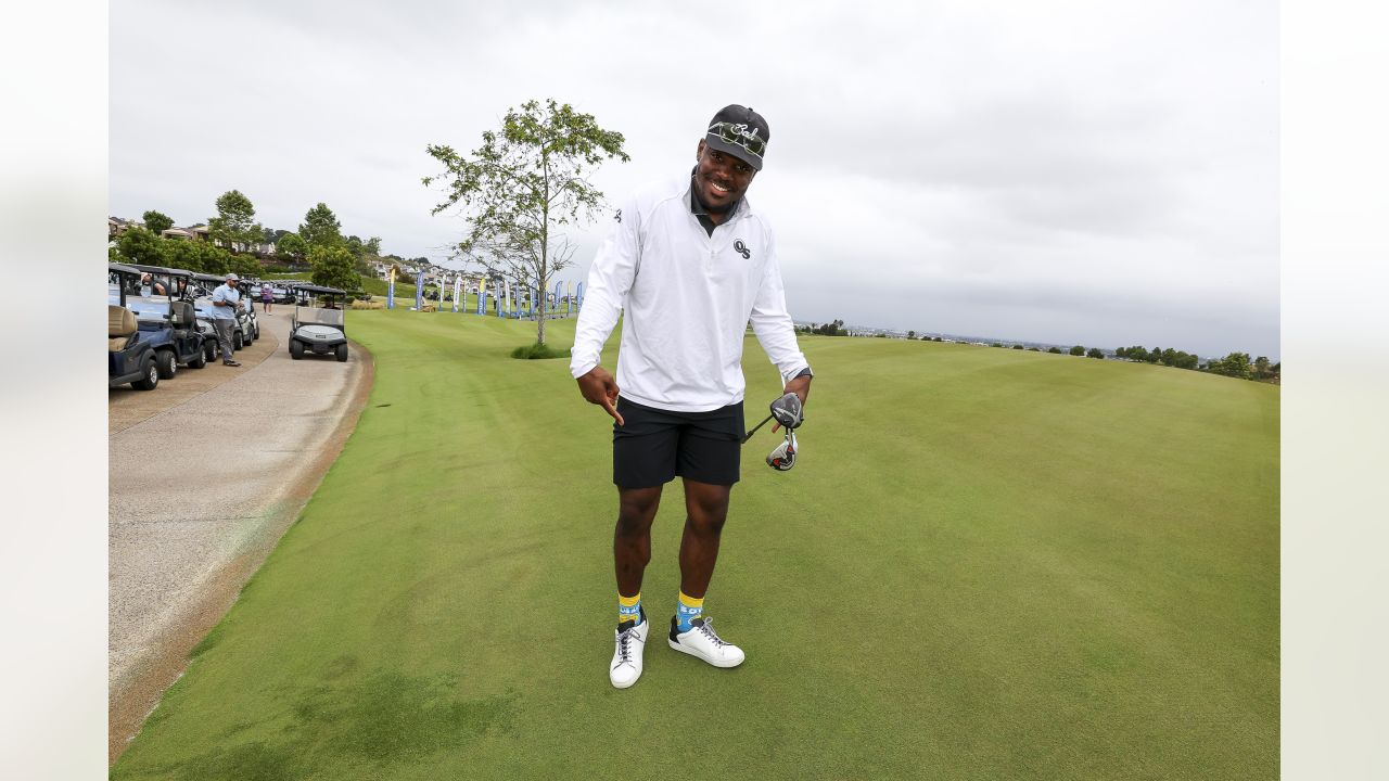 Acts of Kindness: Justin Herbert hosts golf tourney to raise money