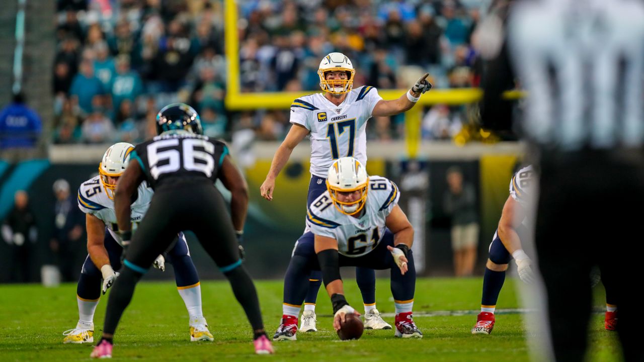 Rivers, Chargers gouge reeling Jaguars, 38-14