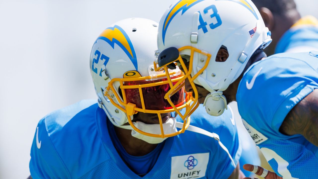 Photos: Chargers Host Cowboys for Joint Practices