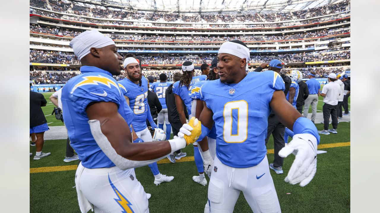 Inglewood, United States. 05th Oct, 2021. Los Angeles Chargers quarterback  Justin Herbert waves his fist to the crowd after victory over the Las Vegas  Raiders at SoFi Stadium on Monday, October 4