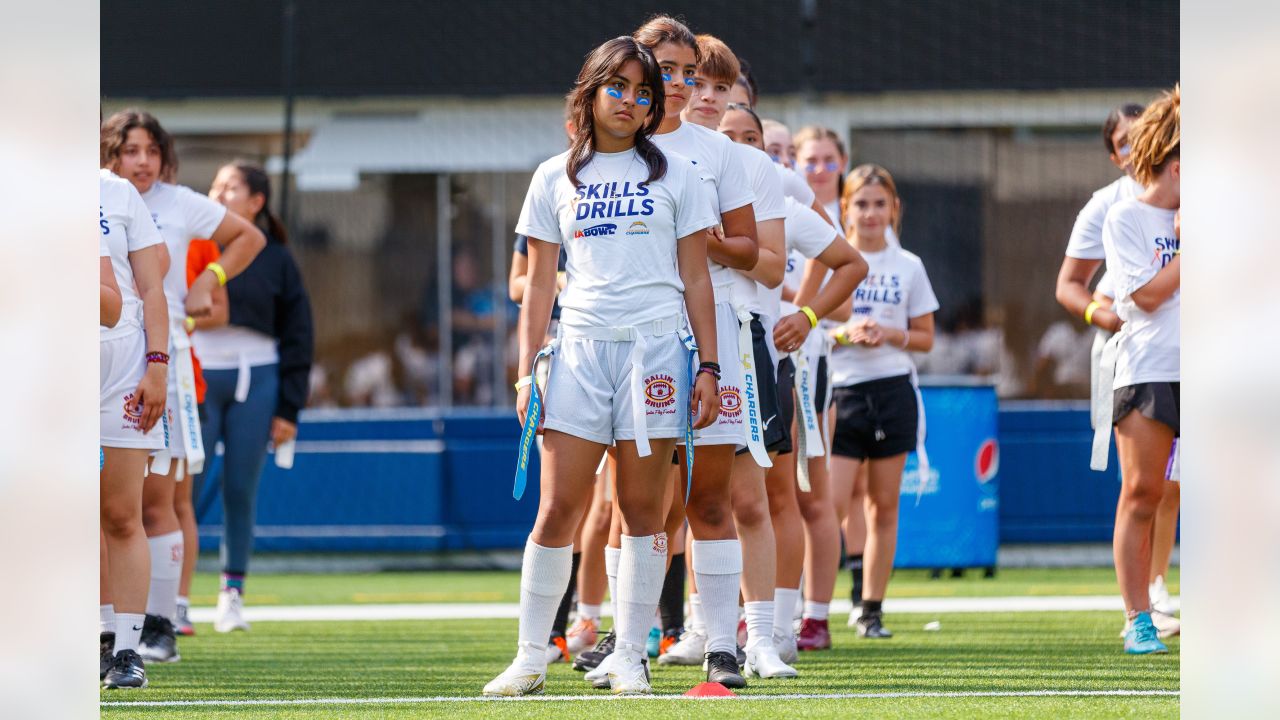 Chargers & LA Bowl Host Girls' Flag Football Event at SoFi Stadium