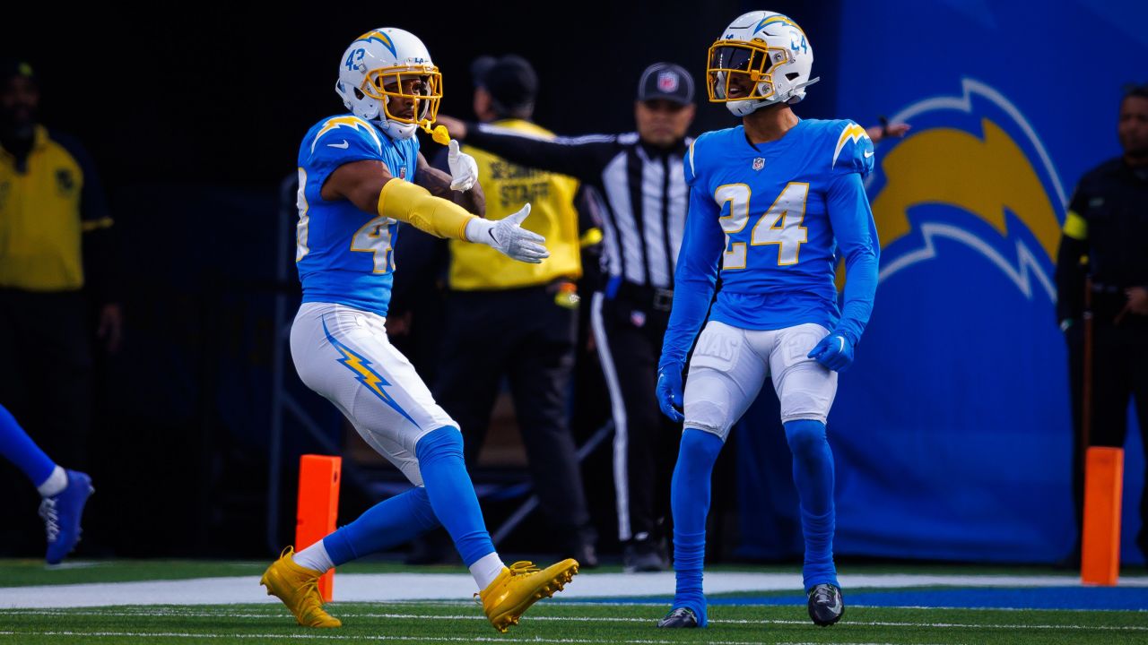 Chargers News: Bolts land league-high 8 players on 2022 NFL Top 100 - Bolts  From The Blue