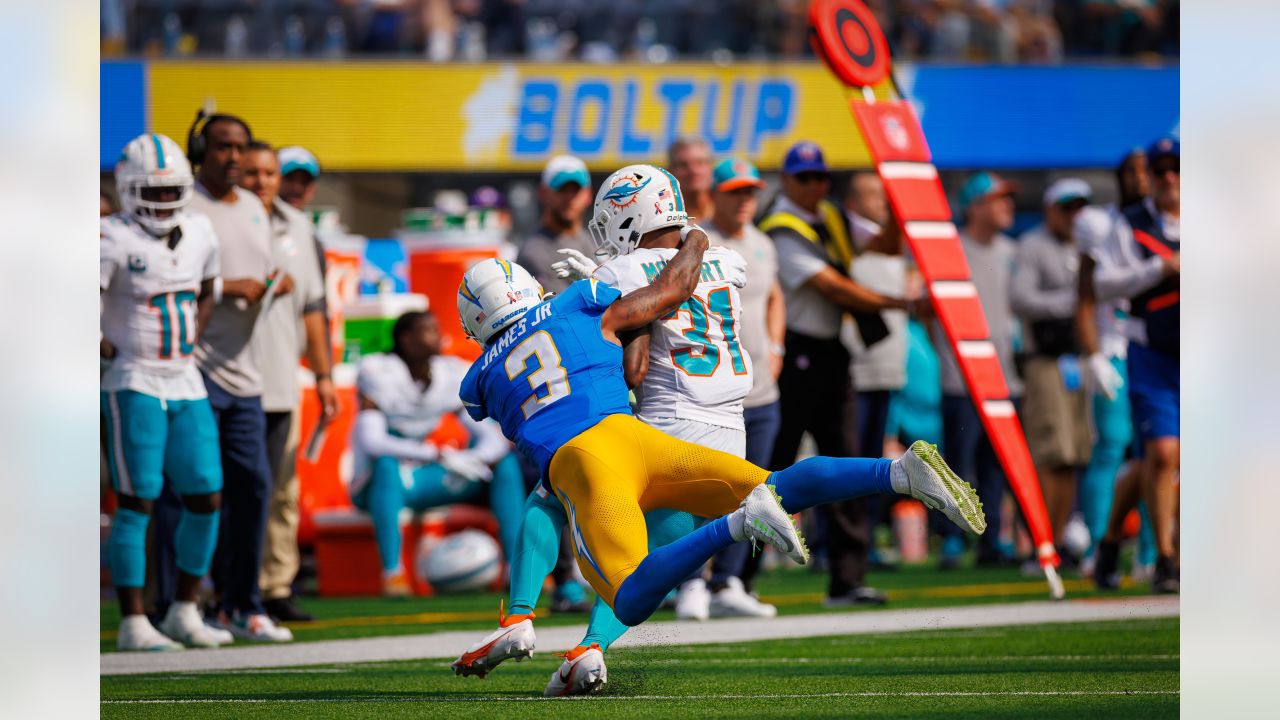 Chargers vs. Dolphins: Best photos from Week 1