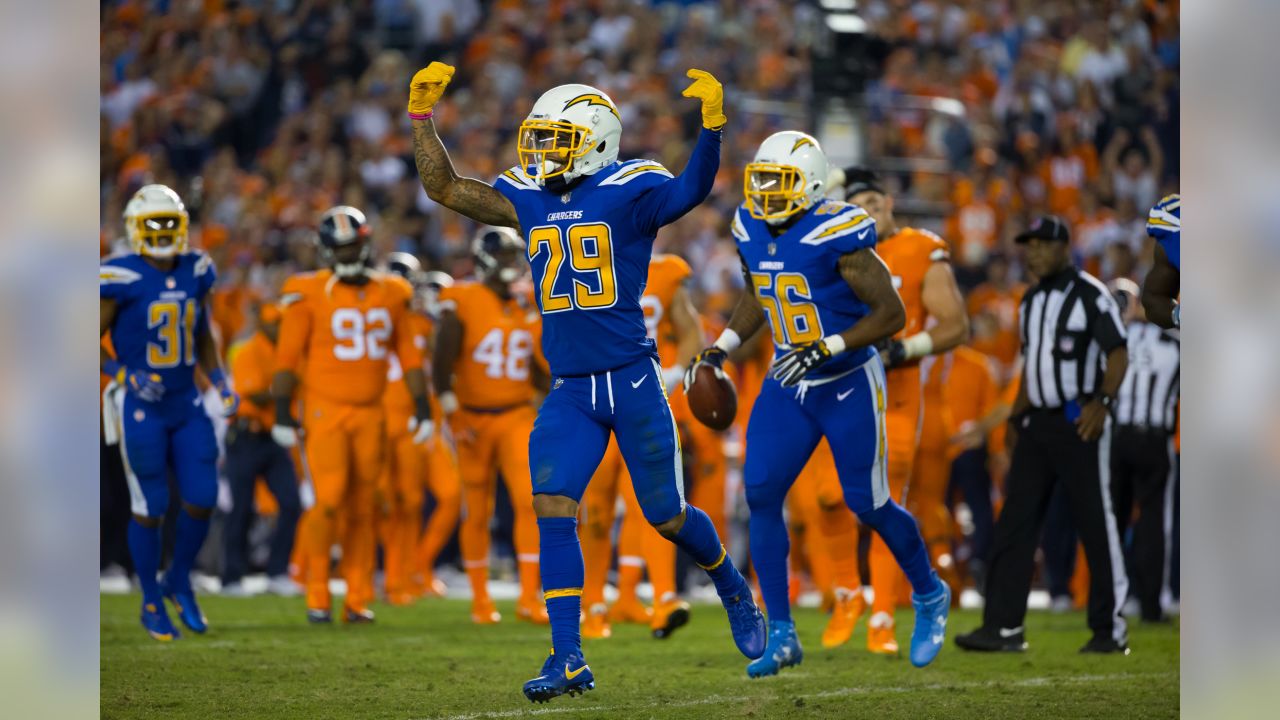 Color Rush: Chargers 21, Broncos 13, Sports