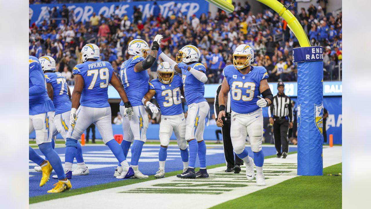 The 10-6 Chargers Move to 5th Place in the AFC, Blowout Rams 31-10 – Los  Angeles Sentinel