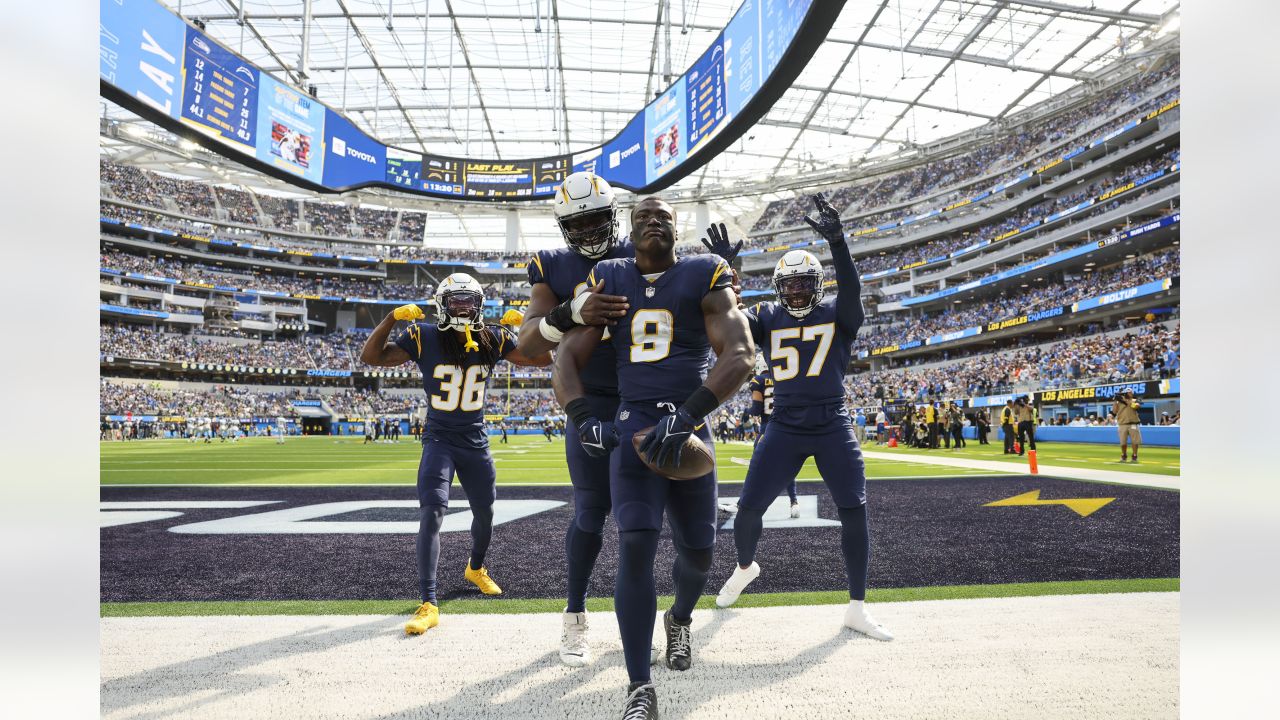 LA Chargers vs. Seattle Seahawks 2022 - Los Angeles Airport Peace