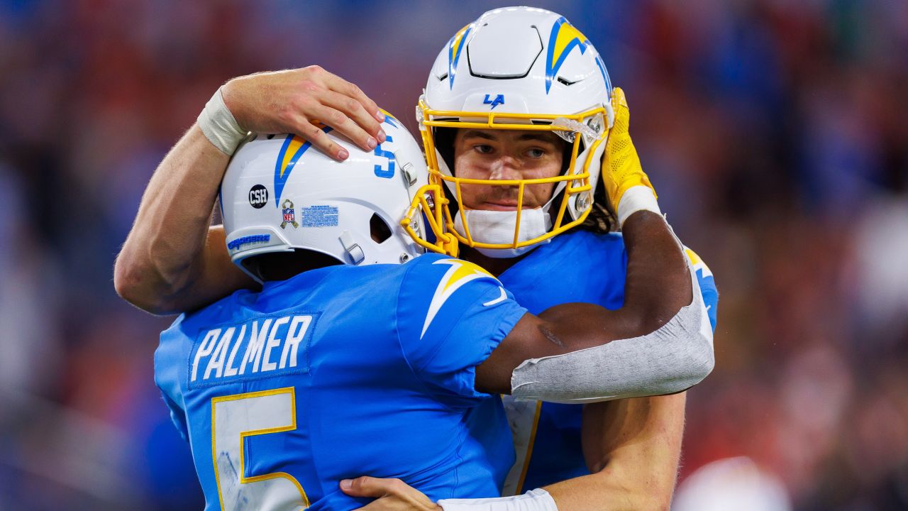 Chargers News: Daily Links 6/1/22, Which is stronger: Offense or defense? -  Bolts From The Blue