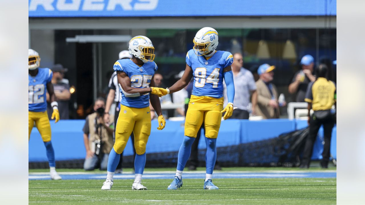 Robots fill seats at Sofi Stadium for Dolphins vs. Chargers week one  matchup - The Snapper