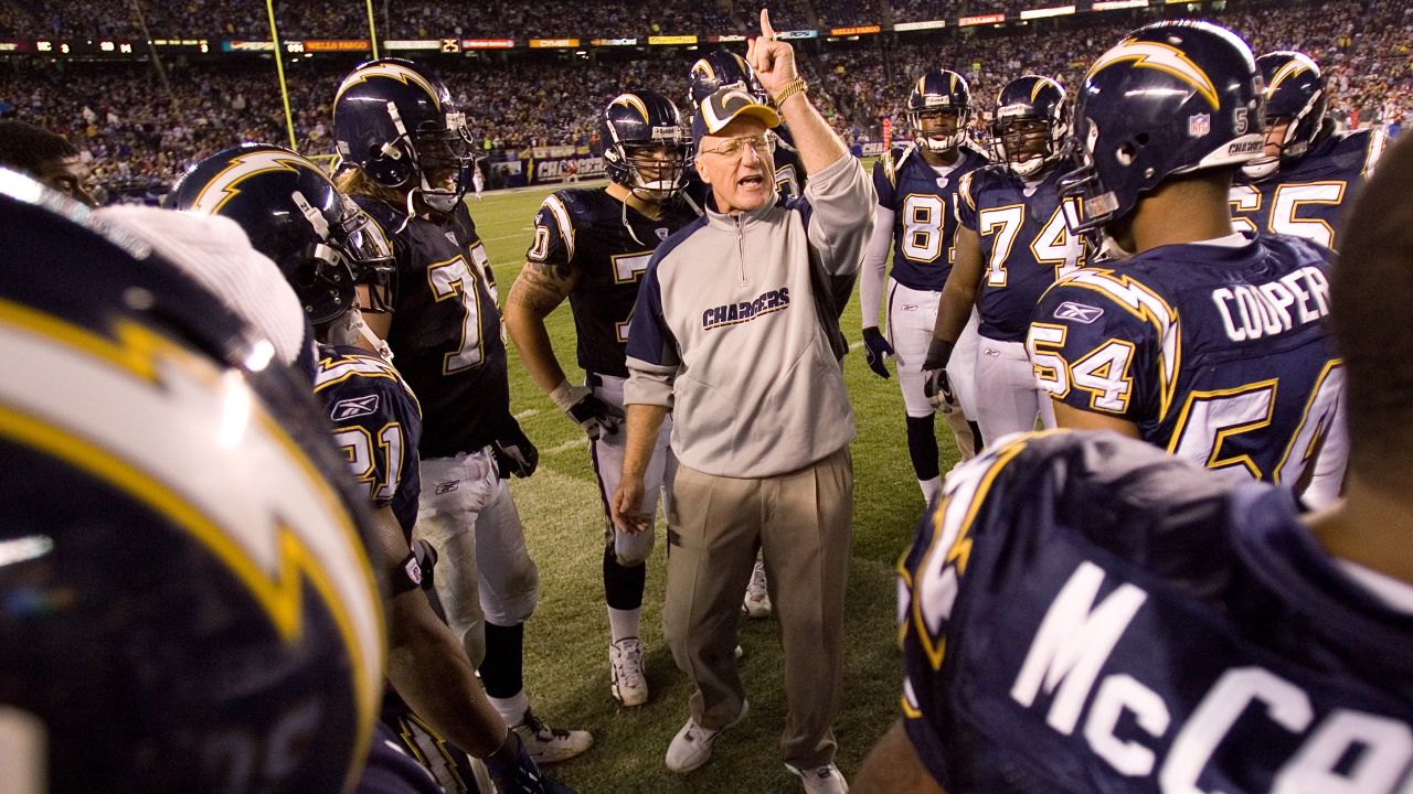 Chargers Mourn the Loss of Marty Schottenheimer