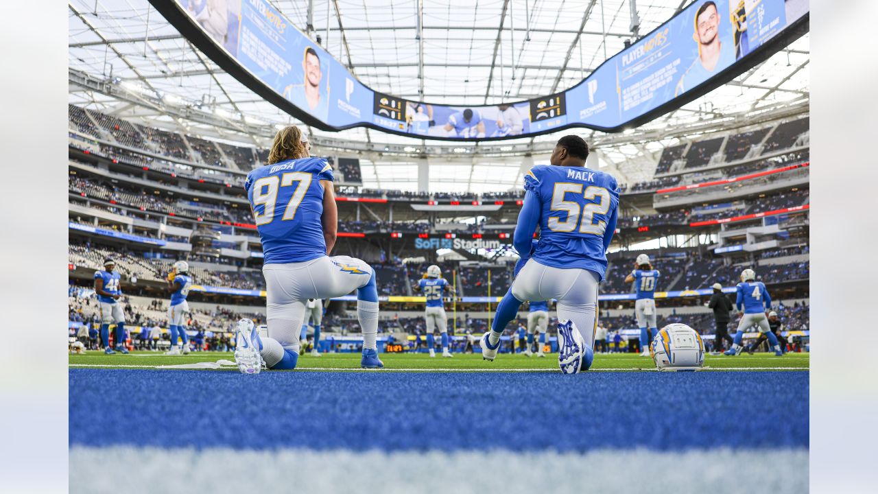 Chargers Edge Rams 13-6 in SoFi Stadium's First Game With Fans – NBC Los  Angeles