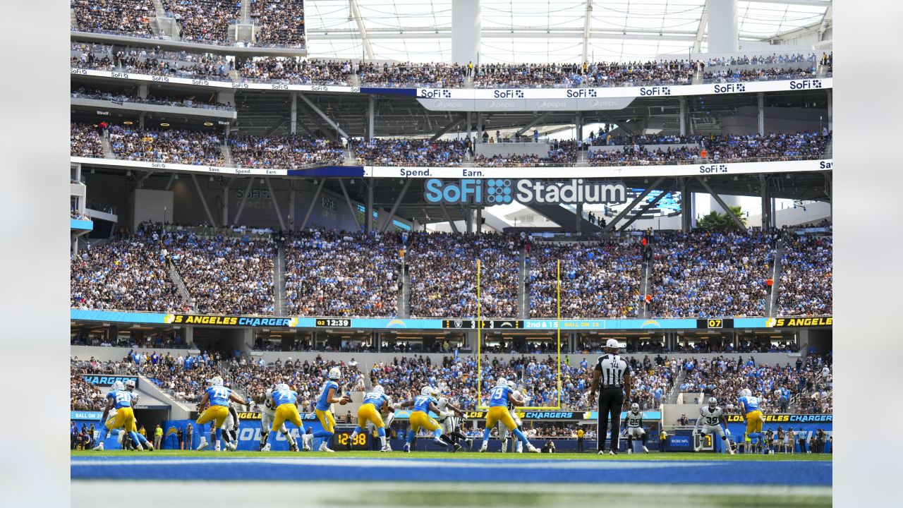 Chargers fan wallops Raiders fan at SoFi Stadium 