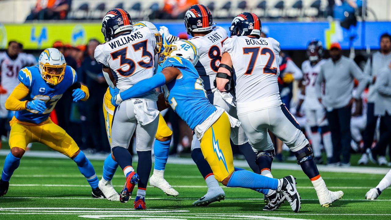 Chargers dominate Broncos in 34-13 loss