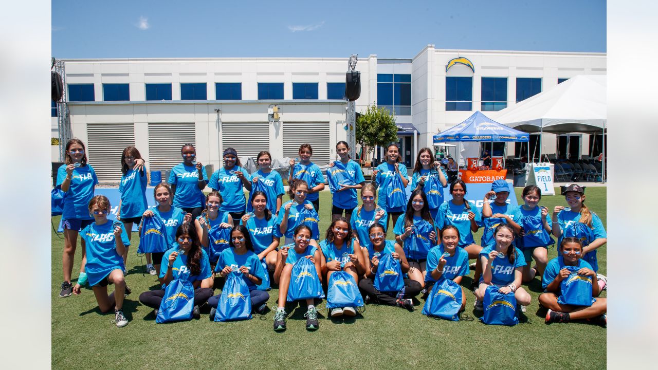 49ers PREP Hosts Girls Flag Football Skills Camp Powered by Gatorade