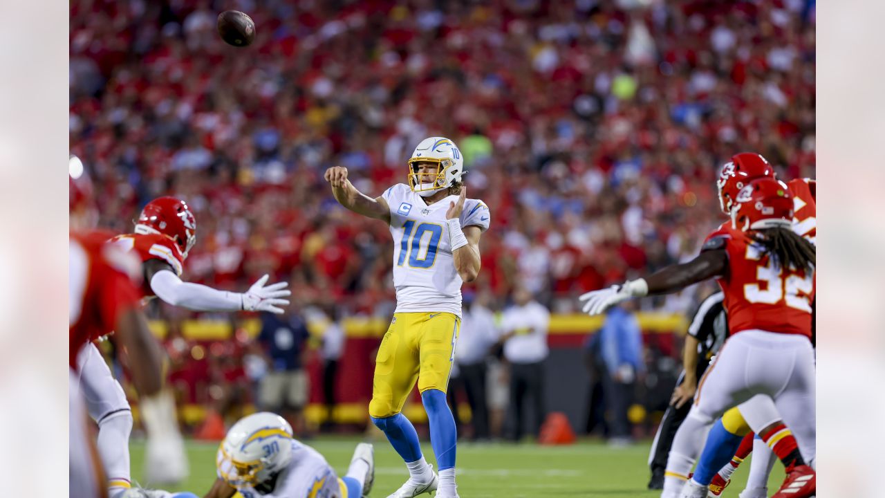 Chiefs-Chargers SNF game pivotal for Kansas City's AFC West title -  Arrowhead Pride