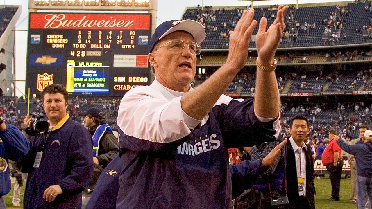 Remembering Former Chargers Head Coach Marty Schottenheimer