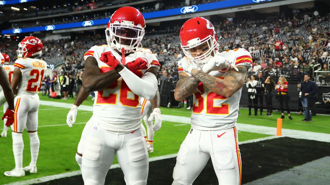 chiefs white uniforms