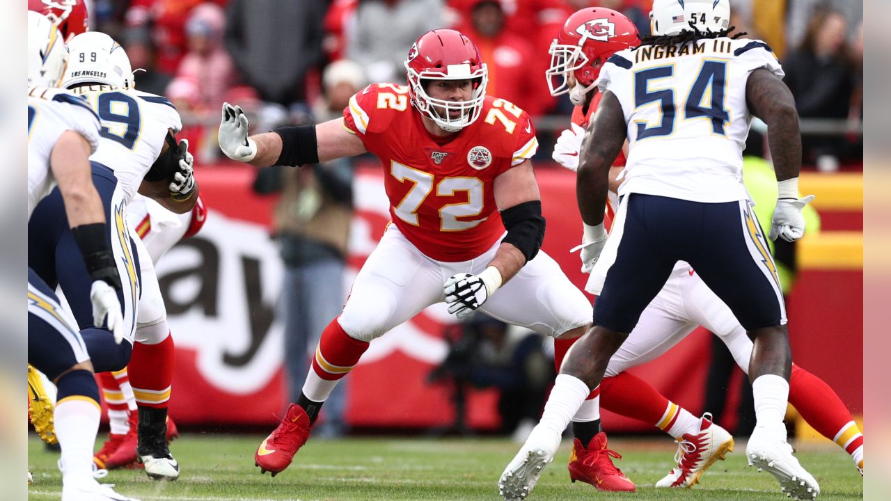 Chiefs Defeat Chargers, 31-21, in Regular-Season Finale